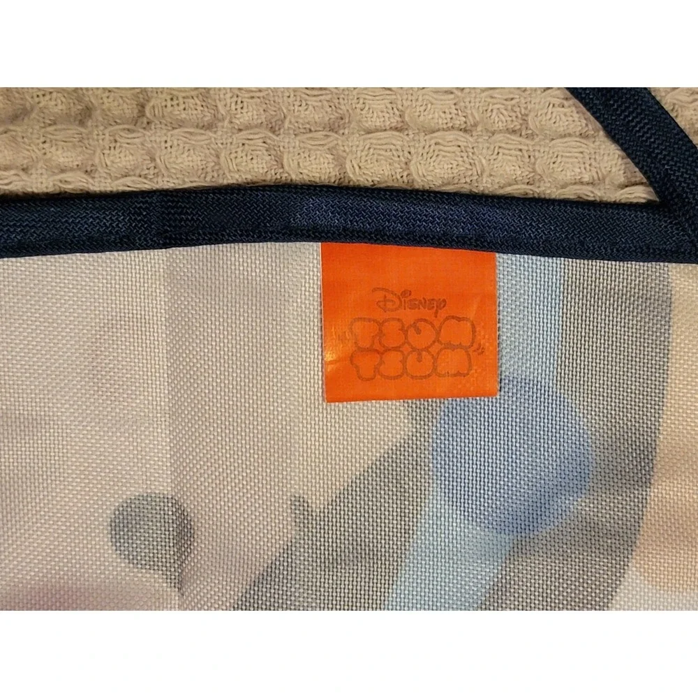 NWT Japan Disney Tsum Tsum Children's Apron Cooking Arts & Crafts Mickey & More
